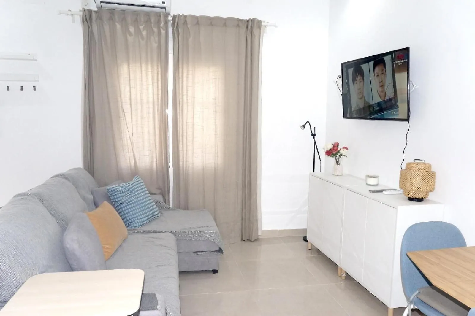 Holiday home Calu Homes Family Home Malaga